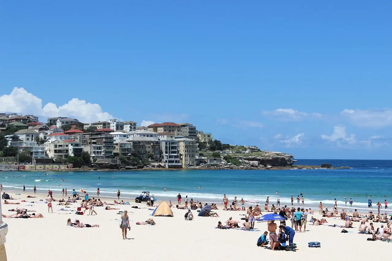 The north end of Bondi Beach with houses on the hill above the sand